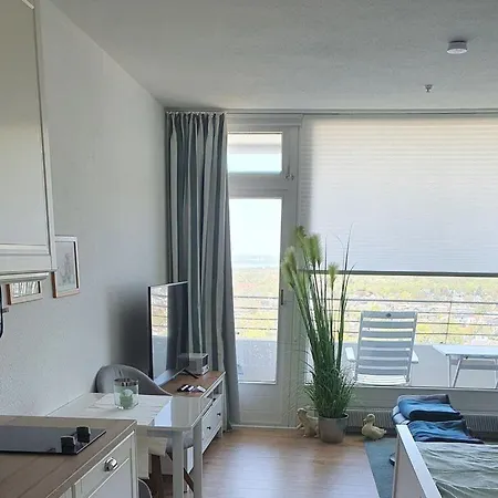 Cosy Near Bus-stop Apartman *